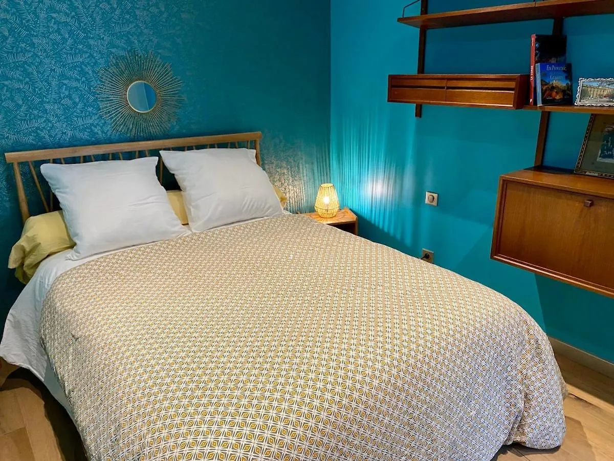 Atypical 5-Person House With Patio, Downtown, Air-Conditioning آيكس أومبروفينس بيت للعطل